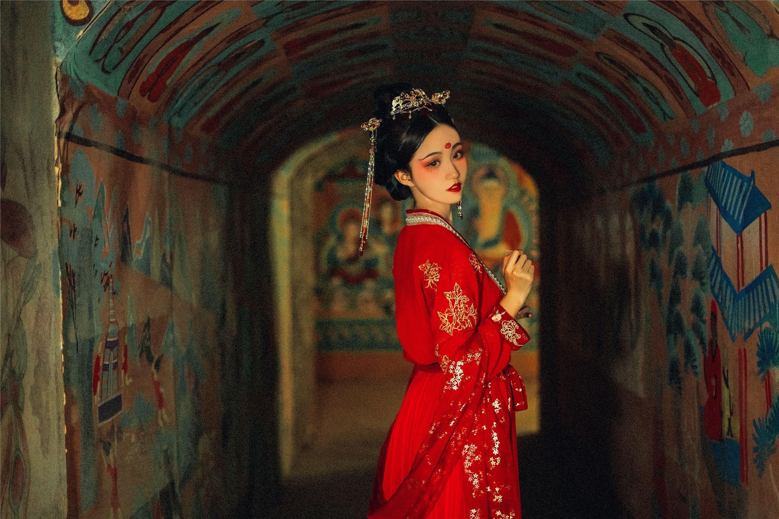 YITUYU艺图语 2021.08.23 梦千年 沧霁桔梗